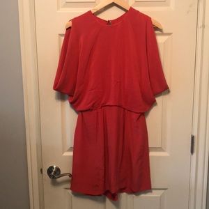 Wren (Nordstrom’s) Lg, salmon color, runs short